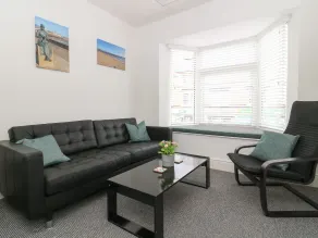 Wave and Sea - Interior