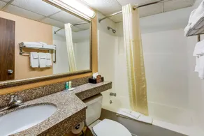 Quality Inn Old Saybrook - Westbrook - Salle de bain