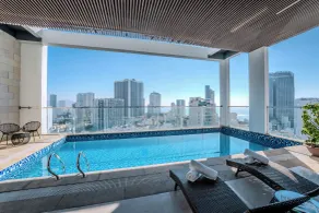 Astica Hotel Nha Trang - Piscina