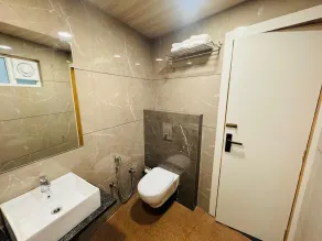 Hotel Najaf Palace - Bathroom