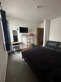 Modern Home With Pool, Garden & 24 7 Security - Room