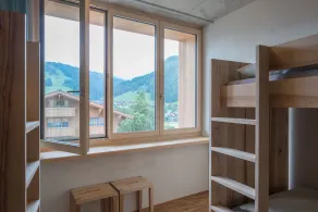Saanen Gstaad Youth Hostel - Vue de la chambre