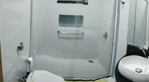 Hotel Lisbor - Bathroom