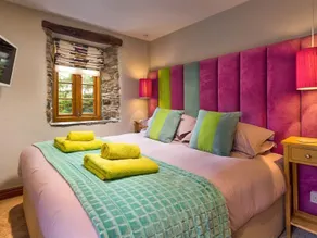 The Cosy Peacock - Room