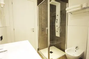 Hotel Up Wellness & Spa - Bathroom