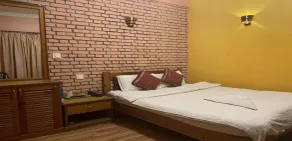 MeroStay 101 Hotel Valley View Inn - Zimmer