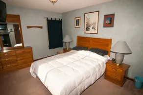 Slopeside Condo D304|2 Bedrooms,2 Bath | Sleeps 7 - Room