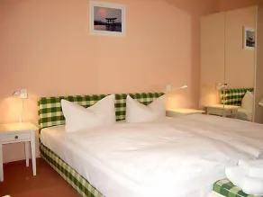 Hotel Neustadt - Room