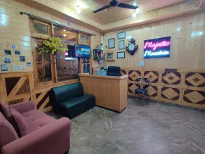 Majestic Mountain Bhaiji Guest House - Reception