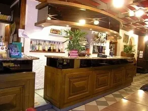 Hôtel Le Commerce - Rezeption