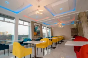 Jahz Empire Suites - Restaurant