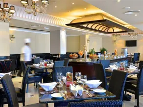 Ramada by Wyndham Bahrain - Restaurant
