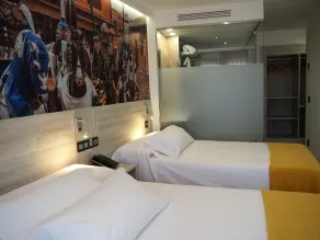 Hostal Don Suero de Quiñones - Zimmer
