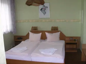 Hotel-Restaurant Marcus - Quarto