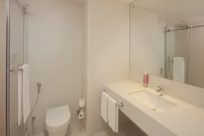 Rove Bur Dubai - Healthcare City - Salle de bain