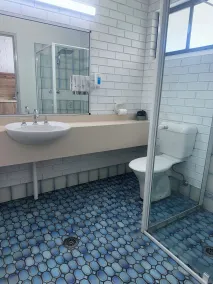 Albury Garden Court Motel - Bathroom