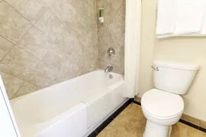 Red Garter Hotel & Casino by Red Lion Hotels - Salle de bain