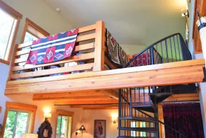 Ravenwood | Rainier View, Hot tub, Wifi - Værelse