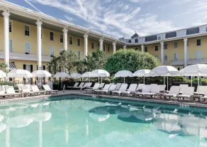 The Virginia and Cottages - Pool