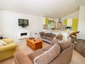 Oak Lodge - Interior