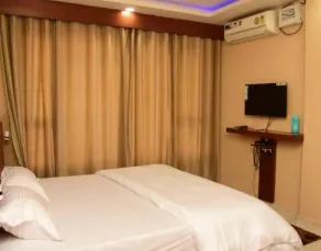 Hotel Shar Inn - Zimmer