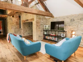 Tower Barn Cottage - Interior