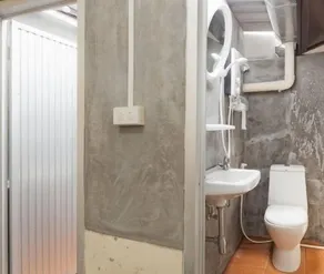 Gotum Hostel & Restaurant - Bathroom