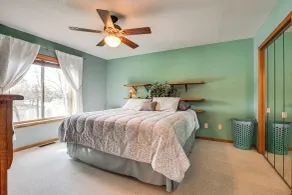 Lake Wissota Home w/ Private Dock + Fire Pit! - Interiör