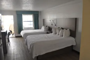 Baymont by Wyndham Fort Stockton - Room