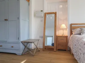 West End - Quarto