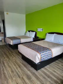 Budgetel Inn and Suites- FORT GORDON - Zimmer