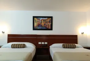 Grand City Hotel Cancun - Room