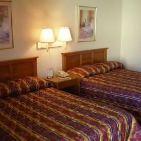 Red Carpet Inn Starke - Room