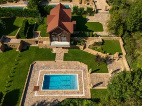 Evritos Villas & Suites with pool - Quarto