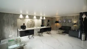 Hotel Swarn Towers - Receção