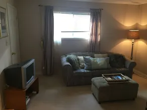 Niagara-on-the-Lake Furnished Rentals - Habitación