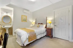 DeBary Inn - Chambre