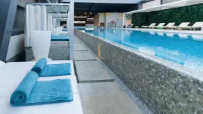 Steigenberger Hotel Doha - Piscine