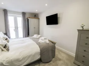 6 Bay View - Room