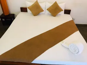Nikki's Lodge Mount Lavinia - Chambre