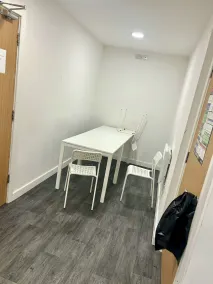 Attractive Studio Flat Bradford City Center - Opholdsområde