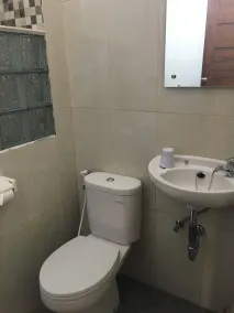 Aloha Hotel Yogyakarta - Badezimmer