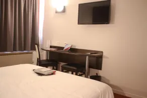 Orly Superior Hotel - Zimmer