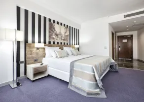 Ramada Hotel by Wyndham Edirne - Habitación