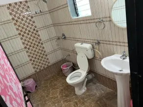 Shree Savali Resort - Bathroom