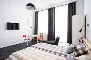 HOSTEL "likeHOME" - Habitación