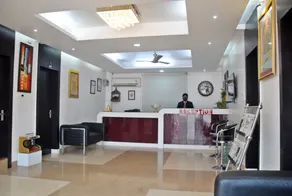 Hotel FrontLine Residency Patna - Reception