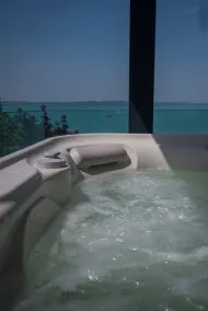 BJ81 Suite Hotel - Værelse