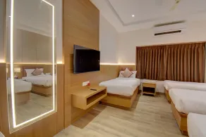 Hotel Warma Palace - Zimmer