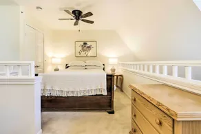 Lovely Norwich Villa, On Golf Course w/ Amenities! - Interiør